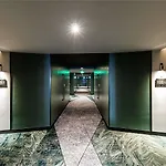 Novotel 4*