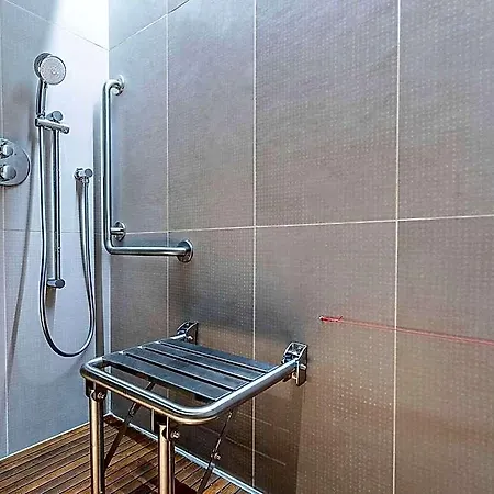 Novotel 4*