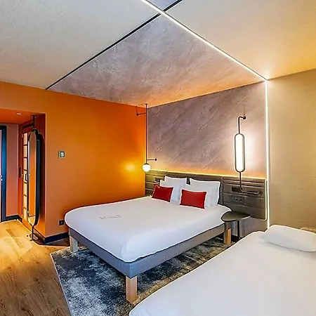 Novotel 4*