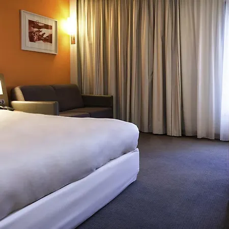 Novotel Отель Лиссабон