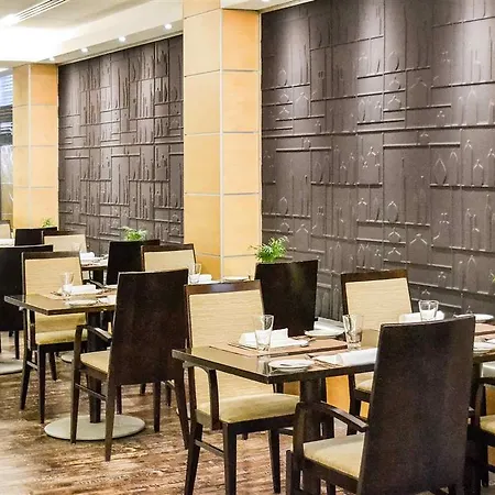 Отель Novotel Лиссабон