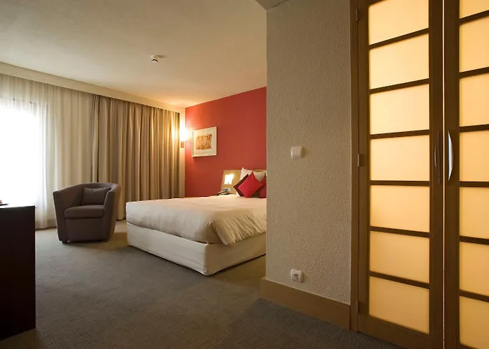 Novotel Hotel 4*